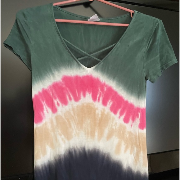 Adorable tie-dye shirt with just enough stretch to make it comfortable. - Picture 2 of 4